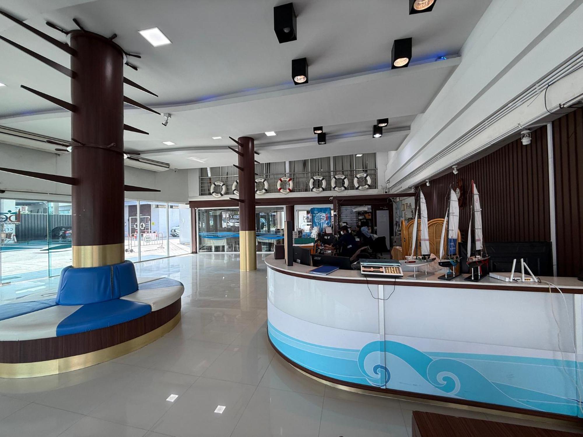 Bed By Cruise Hotel At Samakkhi-Tivanont Nonthaburi Exterior photo